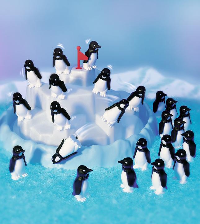 Actual product image Ravensburger Plitsch-Platsch Penguin (German)