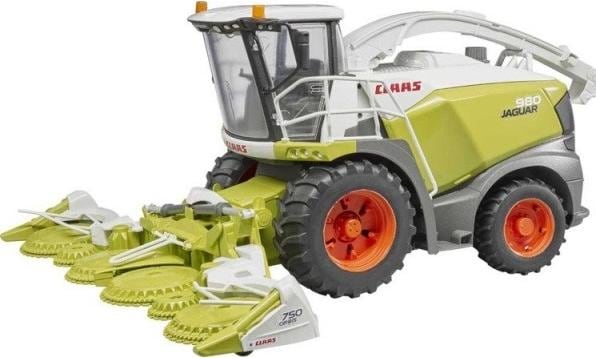 Actual product image Bruder John Deere 1210E Retreat