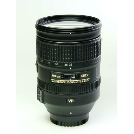 訳あり Nikon AF-S 28-300mm f/3.5-5.6G ED VR Nikon AF-S 28-300 mm 1:3.5-5.6G ED VR Reisezoom-Objektiv inkl. HB