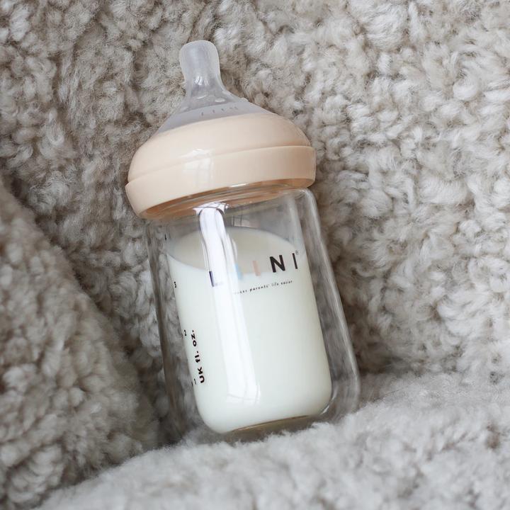 Actual product image Liini Double glass with breast structure teat (120 ml)
