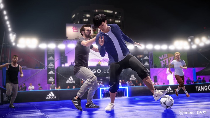 Produktbild EA Games FIFA 20 (PS4, Multilingual)