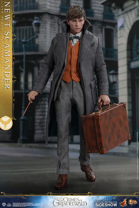 Actual product image Hot Toys Fantastic Beasts 2 "Newt Scamander" 1/6 Scale Figure