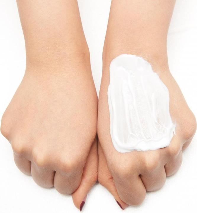 Produktbild G9 Skin white in milk whipping cream (Tagescreme)