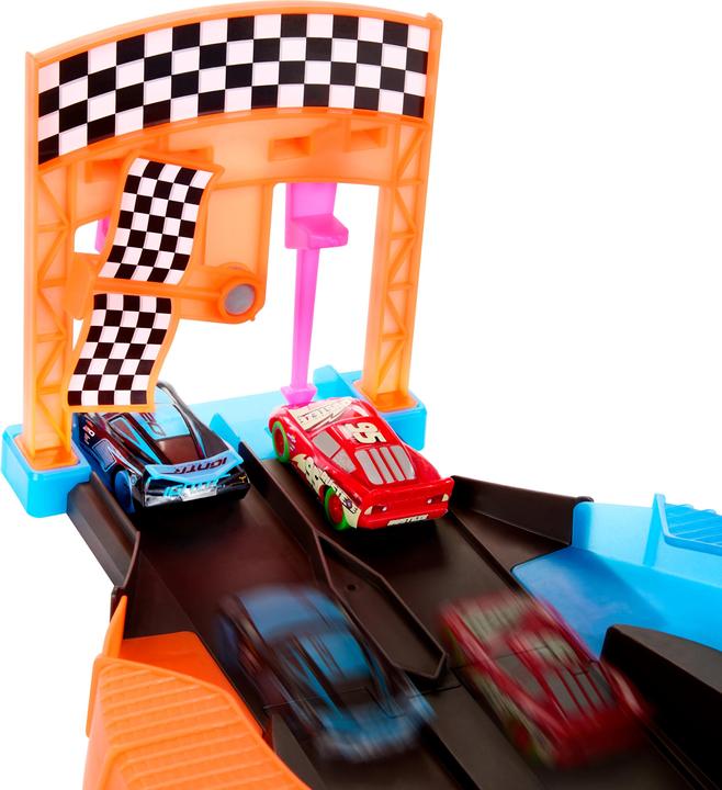 Produktbild Mattel Disney Pixar Cars GITD TRACK SET