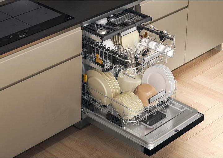 Actual product image Whirlpool W7F HS51 X