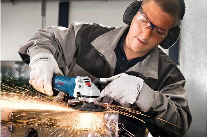 Produktbild Bosch Professional Winkelschleifer GWS 880 (125 mm)