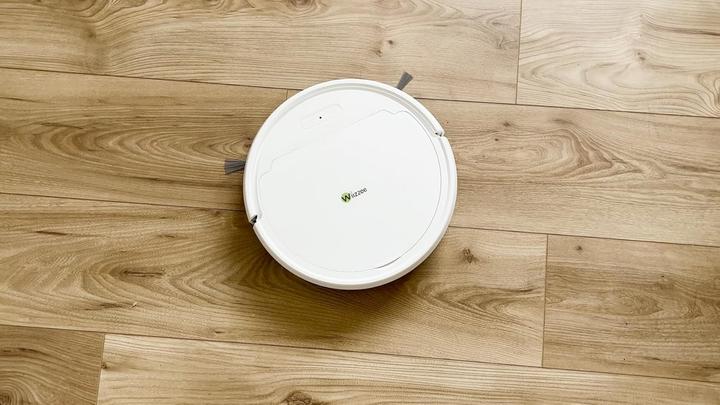 Produktbild Wiizzee Aspirapolvere Robot