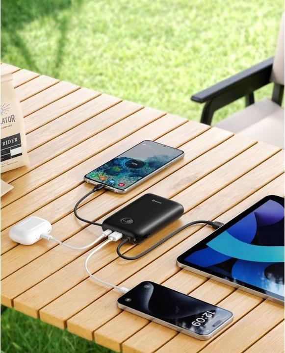 Image du produit Swissten Power Bank Voltbox 35w 20000 Mah With Built-In Cables USB-C and Lightning Black (20000 mAh, 35 W, 35 Wh)