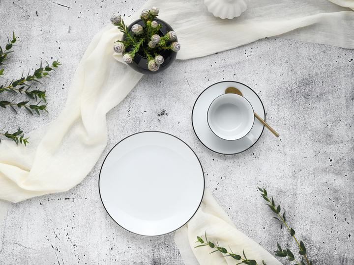 Actual product image CreaTable Luna Black Line (18 Piece)