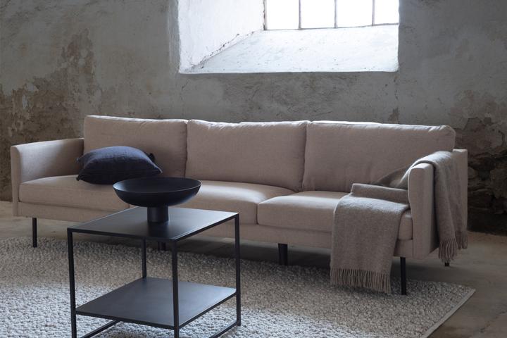 Actual product image Venture Home Zoom (3-seater)