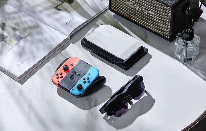 Actual product image RayNeo JoyDock (Switch)