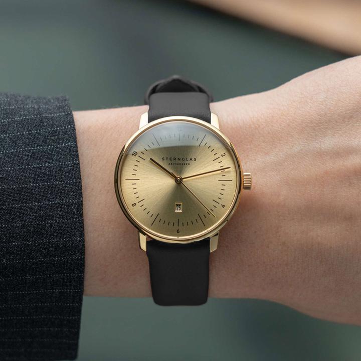 Actual product image Sternglas S01-NDE12-KL08 (Analogue wristwatch, 33 mm)