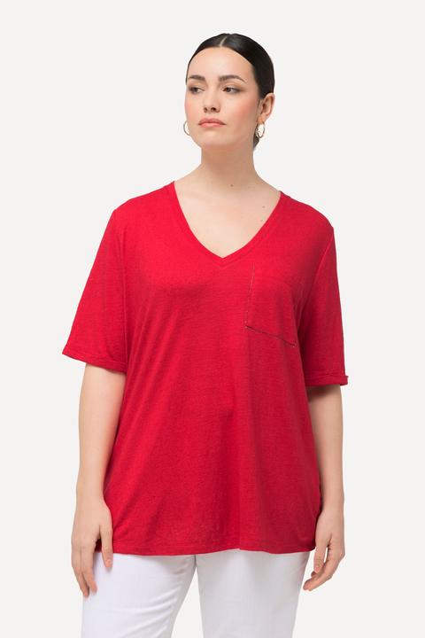 Image du produit Ulla Popken T-shirt à manches courtes et col V. Tissu texturé. Poche poitrine (50, 52)