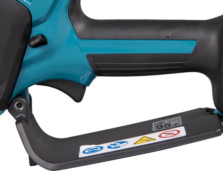 Image du produit Makita UC100DZ (Tronçonneuse à batterie)