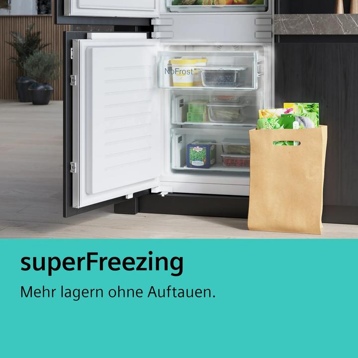 Image du produit Siemens Combiné réfrigérateur/congélateur KG39NEXBF (363 l)