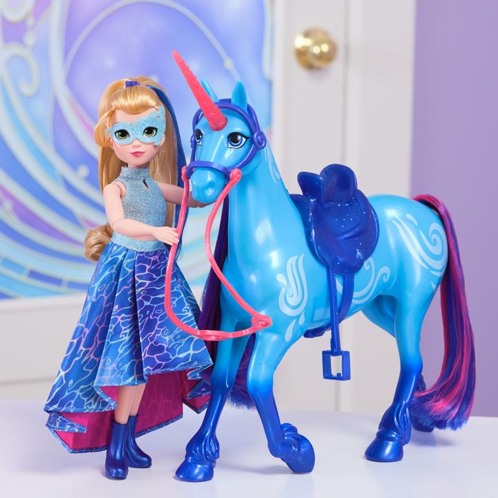 Actual product image Unicorn Academy Isabel Deluxe Masquerade