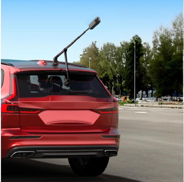 Actual product image Insta360 Double suction cup trolley holder (One R, One X2, GO 2)