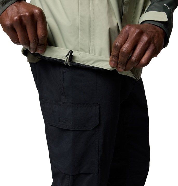 Actual product image Columbia Men's Pouring Adventure™ III Jacket (L)