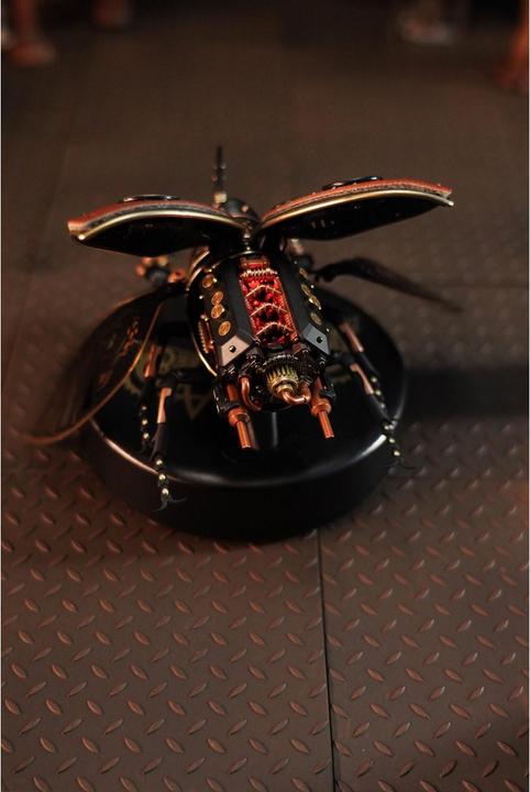 Productafbeelding Rokr 3D steampunk kever bouwpakket : Neushoornkever (156 onderdelen)