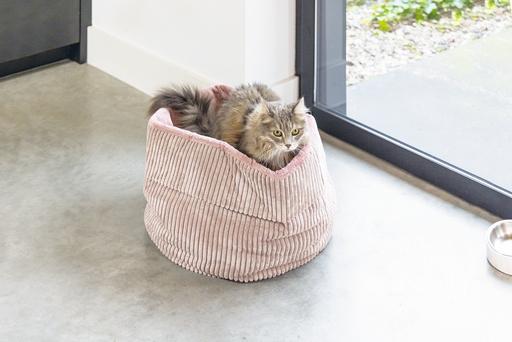 Actual product image Designed by Lotte Katzen Korb Ribbed (Cat)