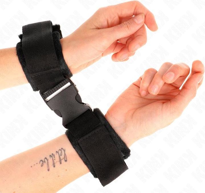 Produktbild Kink Nylon Bind-Handfesseln Mit Klettverschluss Rot-Schwarz Modell 1 Verstellbar 25-35 cm X 6 cm