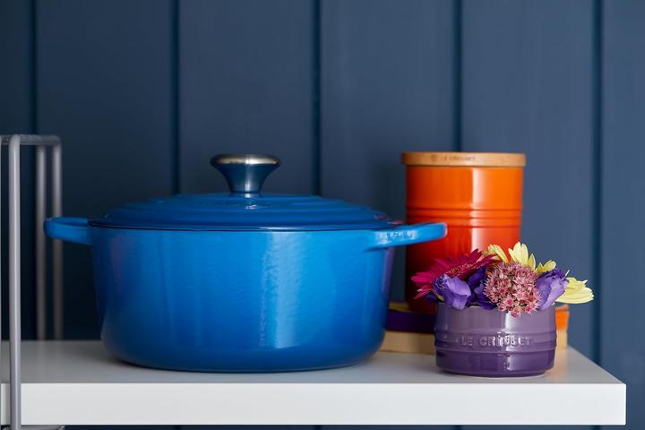 Produktbild Le Creuset Signature (28 cm, Bräter + Schmortopf, Gusseisen)