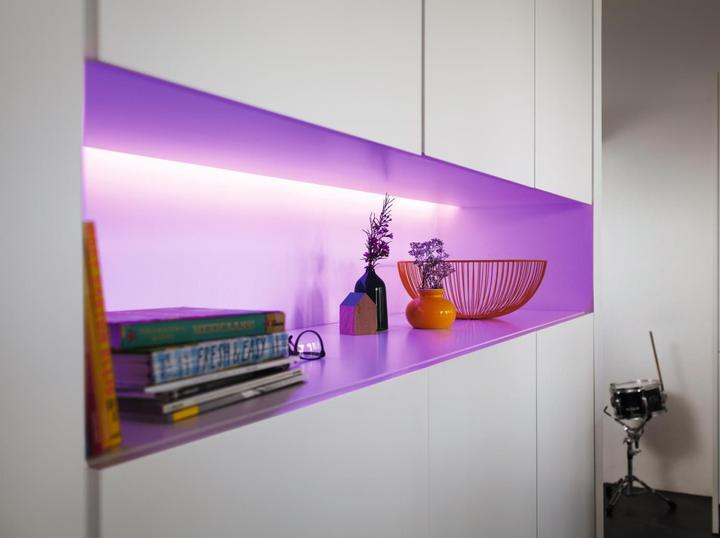 Actual product image Philips Lightstrip Plus starter set (Multicoloured, 200 cm, Indoor)