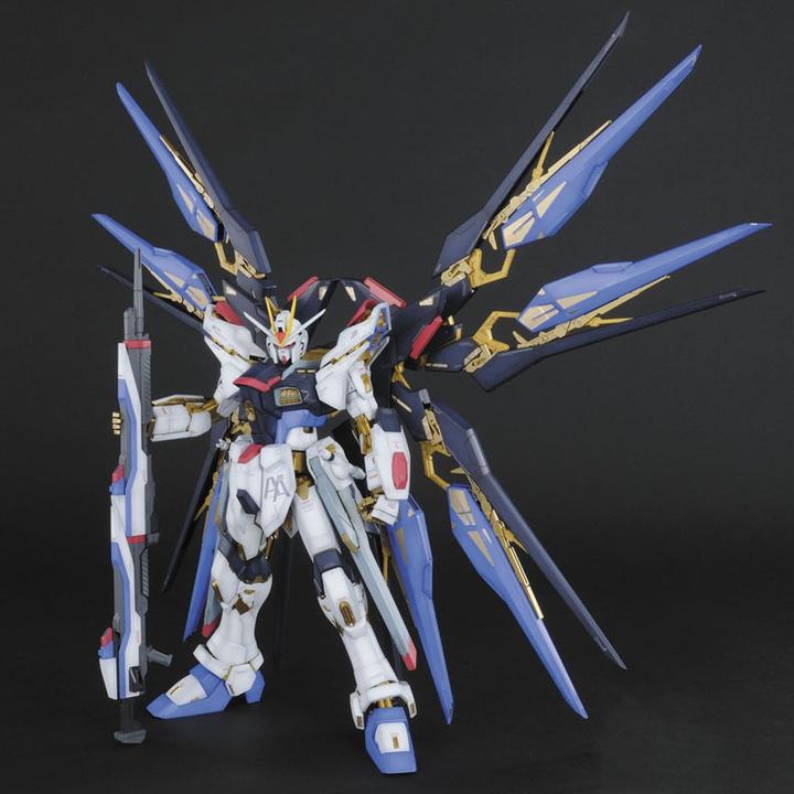 Immagine prodotto Bandai Gundam - Strike Freedom Gundam Perfect Grade