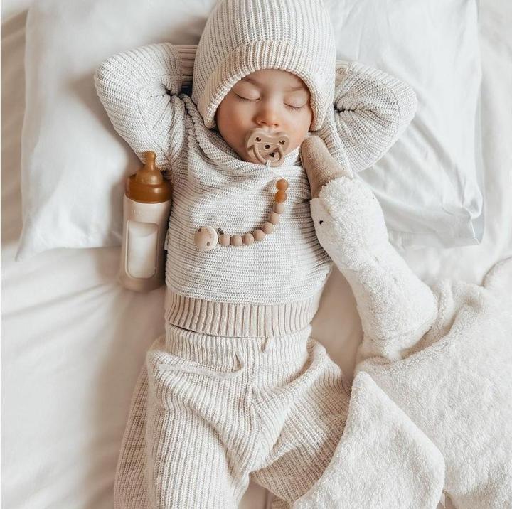 Actual product image Hevea Glass baby bottle with rubber coating / wide neck (250 ml) / Seafoam Blue (250 ml)