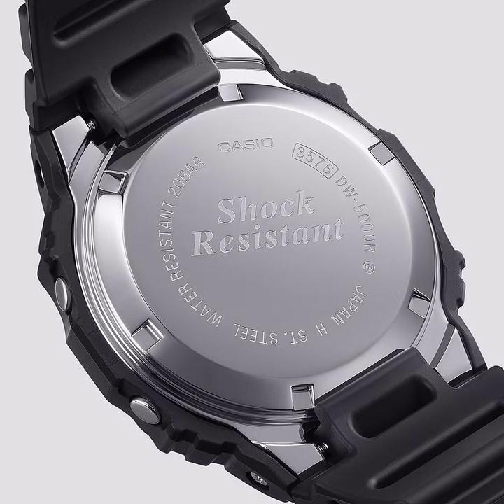 Actual product image Casio DW-5000R-1AER (Chronograph, 42.30 mm)