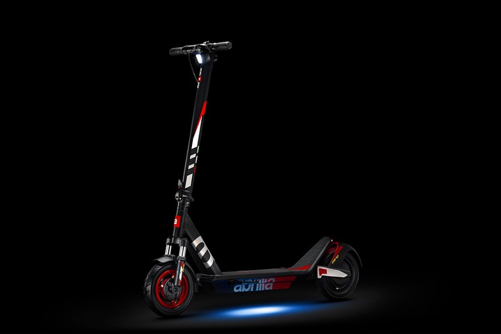 Produktbild Aprilia Esr2 (25 km/h, 50 km, 500 W)