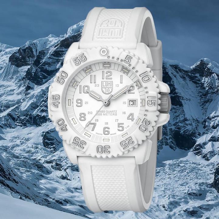 Actual product image Luminox Sea Turtle (Analogue wristwatch, Swiss made, 39 mm)