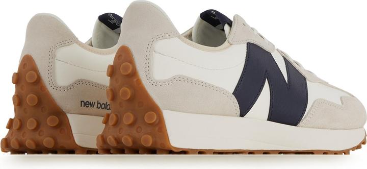 Produktbild New Balance 327 (41.5)
