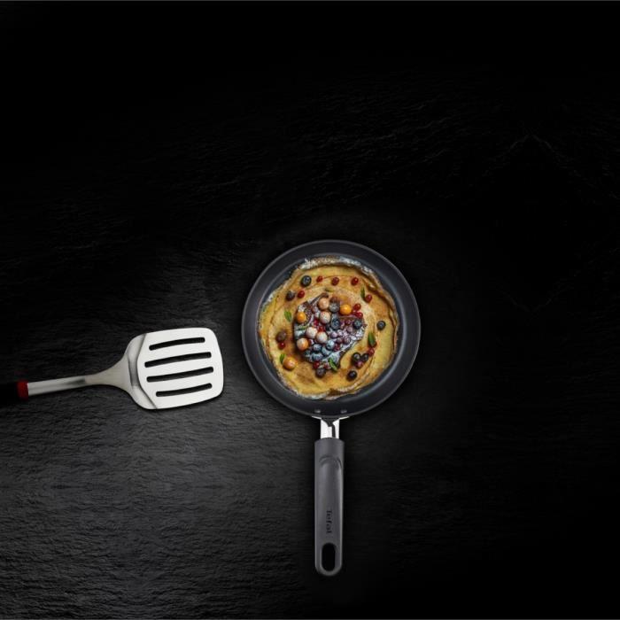 Actual product image Tefal G2550402 (24 cm, Frying pan, Aluminium)