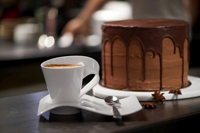 Actual product image Villeroy & Boch Partyplate NewWave Caffè (1 x, Glass coaster)