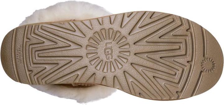 Actual product image Ugg Classic II (41)