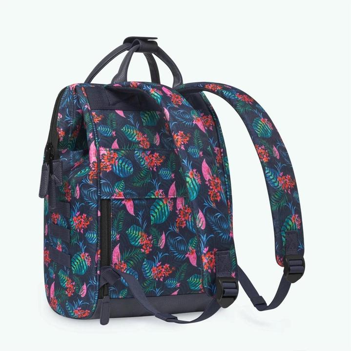 Actual product image Cabaïa Adventurer All Over Backpack (18 l)