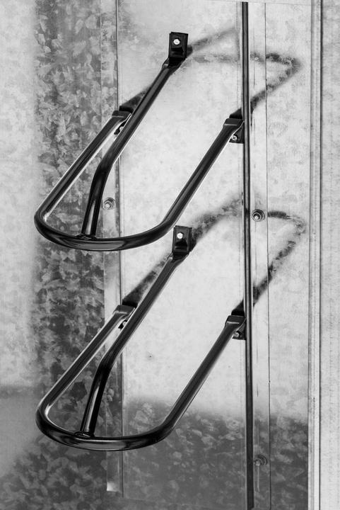 Actual product image Wiesenfield Saddle Locker - 60 x 60 x 107 cm - steel (galvanised) (60 cm, 107 cm)