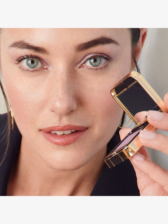 Actual product image Clé de Peau Beauté Eye Colour Solo No. 103 - Deep Sea Amethyst (No. 103 - Deep Sea Amethyst)