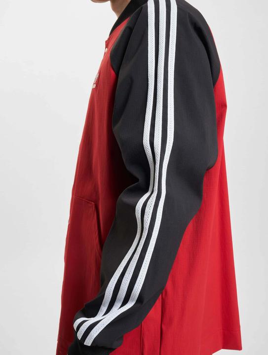 Immagine prodotto adidas SST Giacca da allenamento in tessuto meglio se scarlatto/ - 102113 (XL)