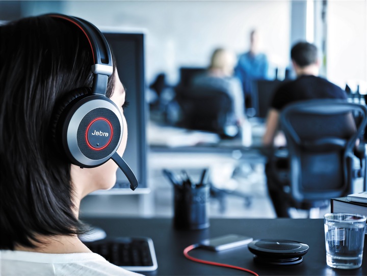 Actual product image Jabra Evolve 80 (Cable, USB-A)