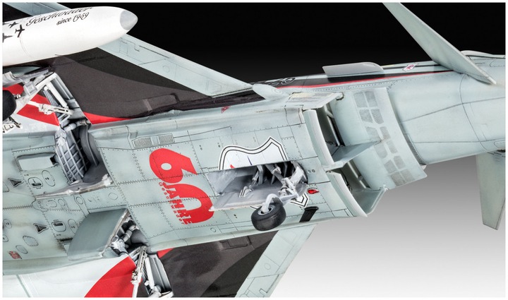Produktbild Revell Eurofighter Typhoon BARON SPIRIT