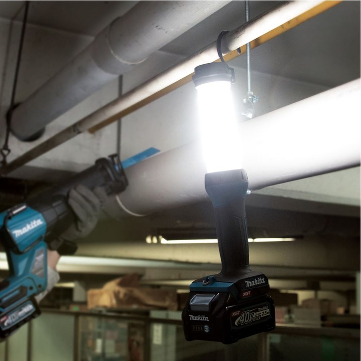 Produktbild Makita 40V LED-Akku-Werkstattleuchte ML002G (710 lm)