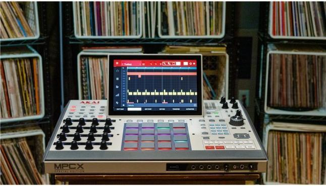 Produktbild Akai MPC X Special Edition (Sampler)