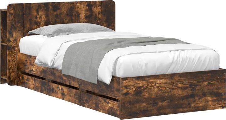 Brown, smoked oak