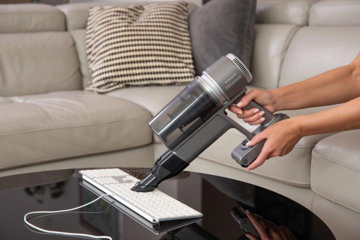 Image du produit Hisense HVC6464A Aspirateur sans fil noir sans sac