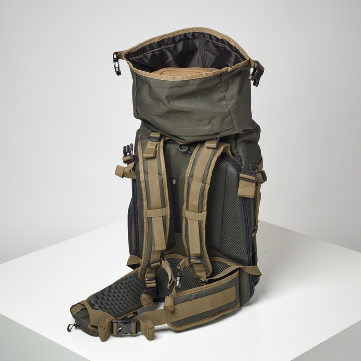 Actual product image Solognac CAMERA 900 (Camera shoulder bag, 35 l)