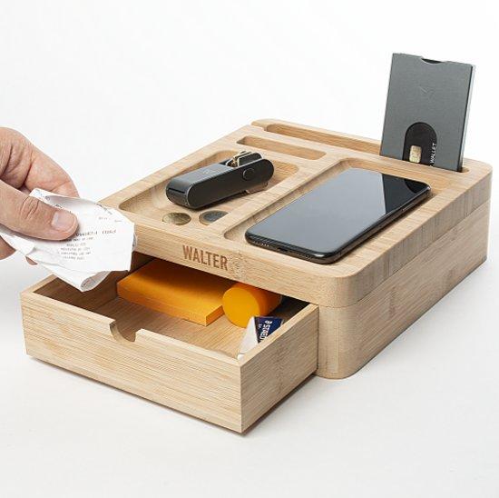 Actual product image Walter Wallet big dock