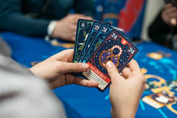 Produktbild Spiral Editions Présages (Französisch, 4 - 6 Spieler)