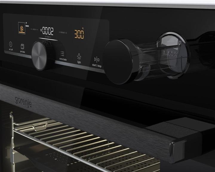 Actual product image Gorenje BSA6747A04BGWI Built-in Oven, Capacity 77 L, Black